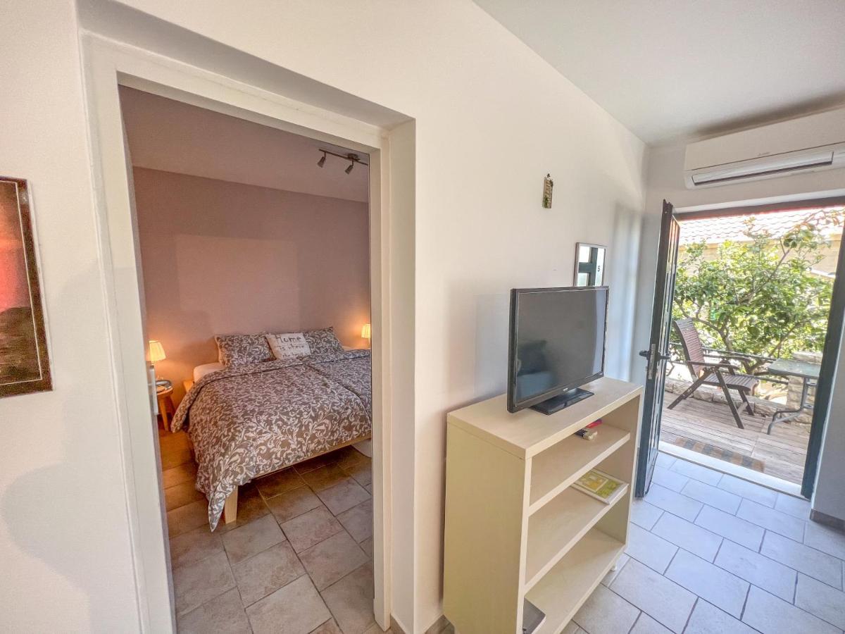 Eco Sunshine Apartments Lumbarda Exterior foto