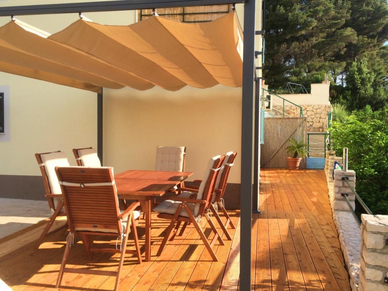 Eco Sunshine Apartments Lumbarda Exterior foto
